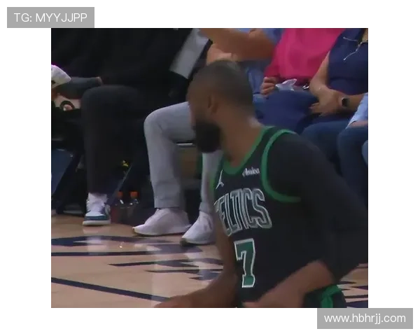 德里克怀特为塔图姆挡拆制造错位外线威胁上升