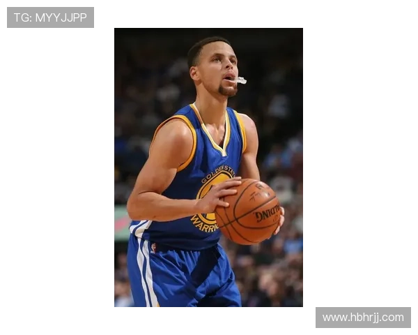 斯蒂芬卡斯尔无球跑位媲美库里效率凸显